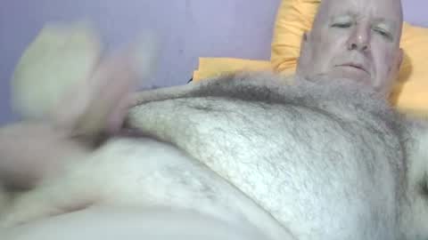 Snapshot of rubbing11 chatting on June 27, 9:36 am rubbing online show from June 27, 9:36 am