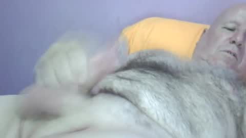 Snapshot of rubbing11 chatting on June 30, 11:22 am rubbing online show from June 30, 11:22 am