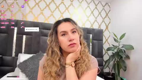 Snapshot of rubby_taylor chatting on June 13, 11:30 am RubbyTaylor online show from June 13, 11:30 am