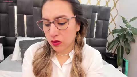 Snapshot of rubby_taylor chatting on June 22, 2:47 pm RubbyTaylor online show from June 22, 2:47 pm