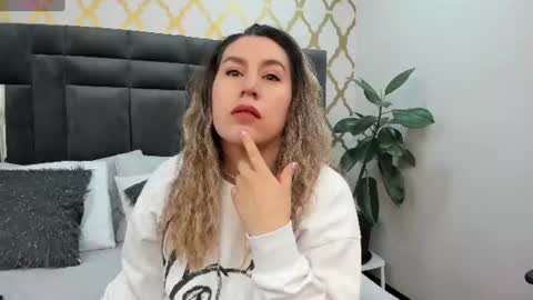 Snapshot of rubby_taylor chatting on July 11, 11:35 am RubbyTaylor online show from July 11, 11:35 am