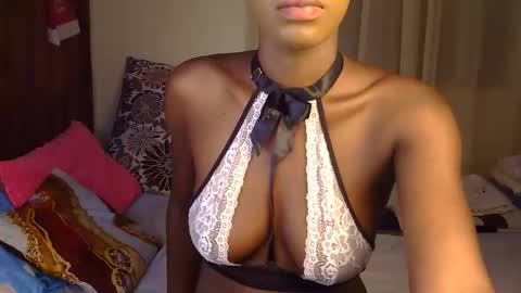 Snapshot of rubbyrosee chatting on April 8, 7:58 pm Rosee online show from April 8, 7:58 pm