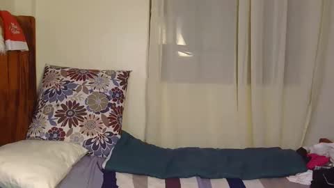 Snapshot of rubbyrosee chatting on April 14, 9:10 pm Rosee online show from April 14, 9:10 pm