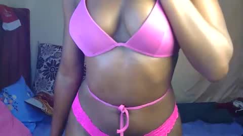 Snapshot of rubbyrosee chatting on April 28, 1:49 pm Rosee online show from April 28, 1:49 pm