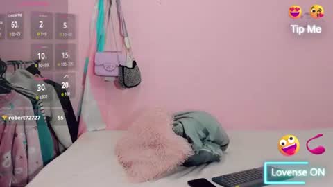 Snapshot of rubi_angels_ chatting on July 15, 9:53 pm rubi_angels_ online show from July 15, 9:53 pm