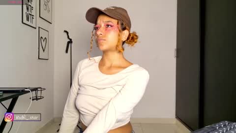 Snapshot of rubi_star chatting on July 7, 11:42 pm Rubi online show from July 7, 11:42 pm