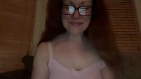 Snapshot of ruby2sday1313 chatting on February 13, 2:45 am ruby2sday1313 online show from February 13, 2:45 am