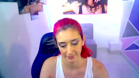 Snapshot of ruby_your_milf chatting on January 28, 12:05 am ruby_your_milf online show from January 28, 12:05 am