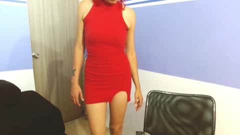 Snapshot of ruby_your_milf chatting on January 15, 7:50 pm ruby_your_milf online show from January 15, 7:50 pm