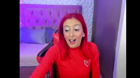 ruby_your_milf online show from March 3, 10:04 pm