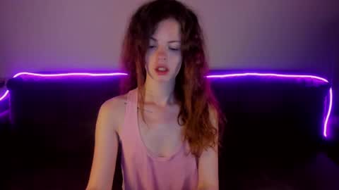 Snapshot of rubyattwood chatting on April 26, 1:03 am rubyattwood online show from April 26, 1:03 am