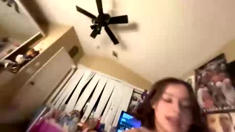 Snapshot of rubymonroe2007 chatting on March 27, 2:17 am rubymonroe2007 online show from March 27, 2:17 am