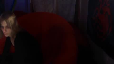 Snapshot of rubystatiana chatting on December 4, 6:28 pm Tatiana Svitlonokav online show from December 4, 6:28 pm