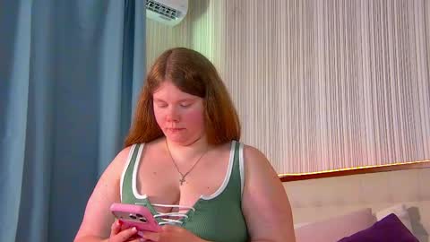 Snapshot of rubyvalen chatting on May 4, 1:34 am Ruby online show from May 4, 1:34 am