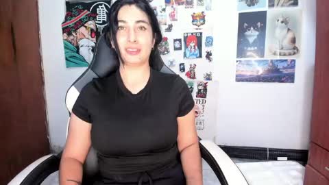 Snapshot of rubywhisperp chatting on May 10, 9:09 pm Ruby online show from May 10, 9:09 pm