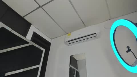 rubyxht online show from November 29, 2:09 pm