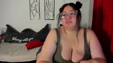 Snapshot of rubyy_24 chatting on July 11, 7:38 pm I am Ruby online show from July 11, 7:38 pm
