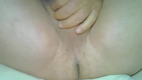 Snapshot of rudisuzzy chatting on February 11, 3:08 pm rudisuzzy 1 online show from February 11, 3:08 pm