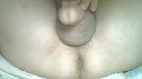 Snapshot of rudisuzzy chatting on February 24, 2:42 am rudisuzzy 1 online show from February 24, 2:42 am