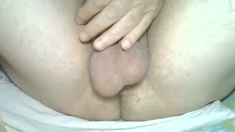 Snapshot of rudisuzzy chatting on June 2, 6:43 pm rudisuzzy 1 online show from June 2, 6:43 pm