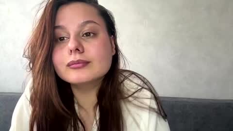 Snapshot of rudykuchto chatting on May 17, 10:33 am Lizzy online show from May 17, 10:33 am
