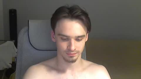 Snapshot of rufuspit chatting on December 23, 8:25 pm Rufus online show from December 23, 8:25 pm