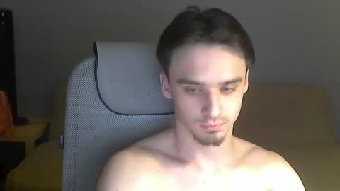 Snapshot of rufuspit chatting on December 28, 7:22 pm Rufus online show from December 28, 7:22 pm