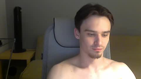 Snapshot of rufuspit chatting on January 12, 6:59 pm Rufus online show from January 12, 6:59 pm