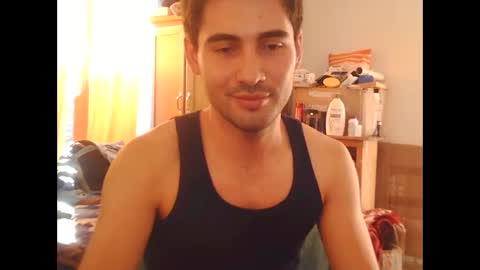 Snapshot of ruhevoll chatting on May 8, 10:26 pm ruhevoll online show from May 8, 10:26 pm