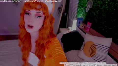 Snapshot of runesy chatting on September 20, 3:07 am Lady online show from September 20, 3:07 am