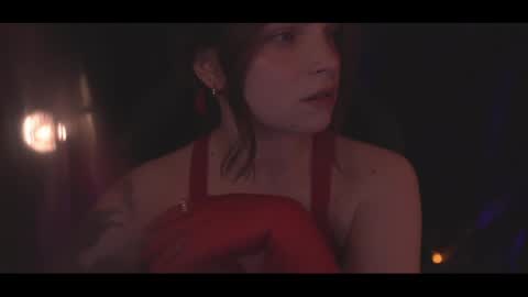 Snapshot of running_with_the_wolves chatting on May 9, 9:53 pm Elena online show from May 9, 9:53 pm