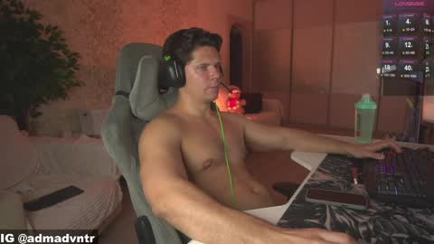 Snapshot of rus_adventure chatting on May 15, 9:11 pm Adam online show from May 15, 9:11 pm