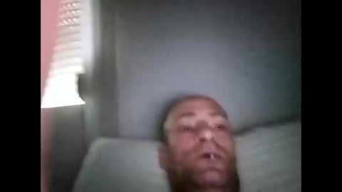 Snapshot of rusescu87 chatting on June 10, 8:46 am rusescu87 online show from June 10, 8:46 am