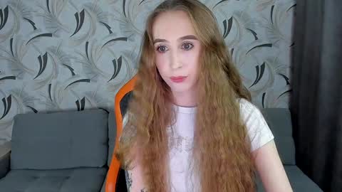 Snapshot of rut___willis chatting on December 11, 2:30 am  MiR  online show from December 11, 2:30 am