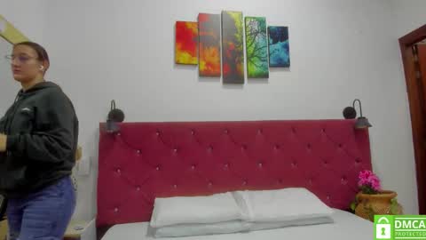 Ruth online show from February 11, 12:32 pm