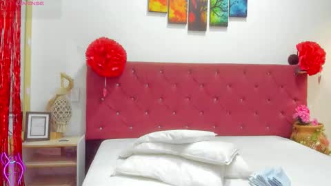 Ruth online show from February 19, 12:23 pm