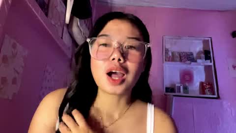 Snapshot of ruthasimkulet chatting on August 1, 12:54 am Rose online show from August 1, 12:54 am