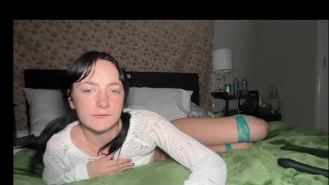Snapshot of ruthmiller09 chatting on May 14, 5:36 am Rosieruth online show from May 14, 5:36 am