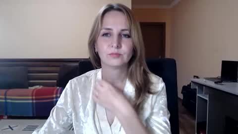 Ruth online show from September 27, 8:36 pm