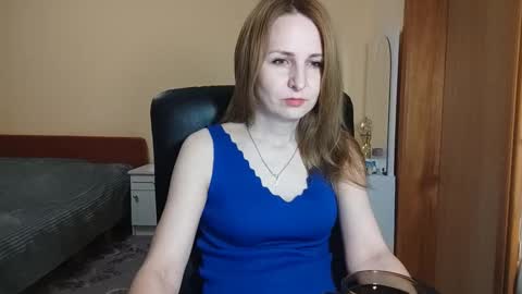 Ruth online show from March 22, 5:38 pm