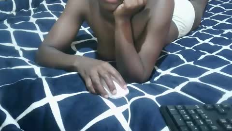 Snapshot of ruu_prettygal chatting on February 24, 9:07 am ruu_prettygal online show from February 24, 9:07 am