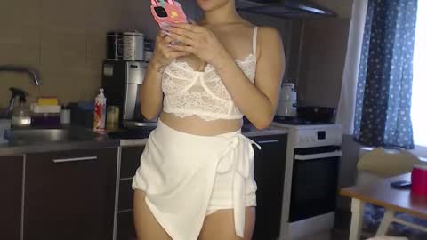 Snapshot of ruxandradanny chatting on October 9, 6:33 am ruxandradanny online show from October 9, 6:33 am