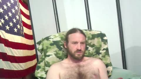 rwb1982 online show from October 19, 6:41 pm