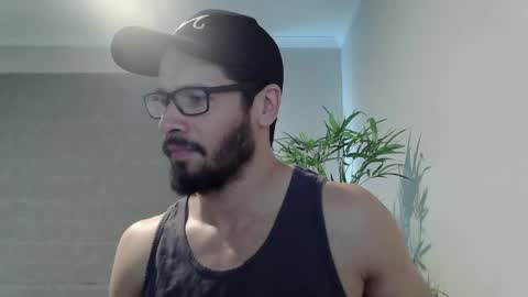 Snapshot of ryan_chatter chatting on April 27, 11:36 pm Ryan online show from April 27, 11:36 pm