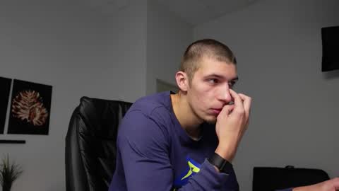 RYAN DOZER online show from September 30, 6:07 am