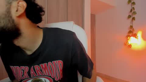 Snapshot of ryan_jackson_ chatting on September 10, 11:38 pm ryan_jackson_ online show from September 10, 11:38 pm