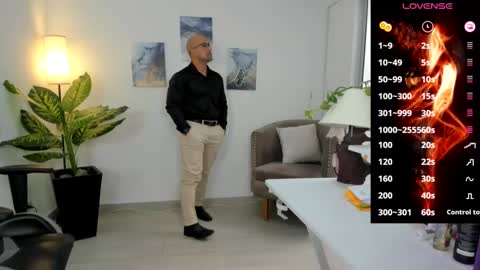 ryan_master_ online show from December 21, 5:07 pm