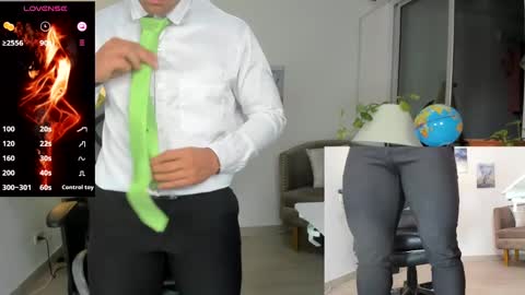 ryan_master_ online show from December 23, 9:05 am