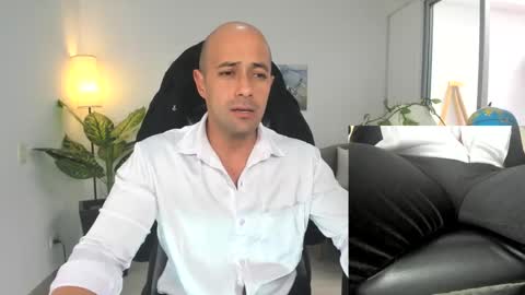 ryan_master_ online show from December 27, 4:21 pm