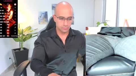 ryan_master_ online show from January 2, 12:57 pm